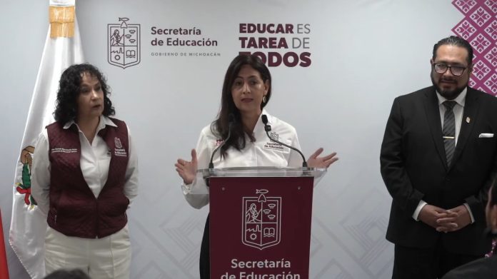 Ciclo escolar arrancó con normalidad en 11 mil escuelas de Michoacán: SEE Ciclo escolar arrancó con normalidad en 11 mil escuelas de Michoacán: SEE
