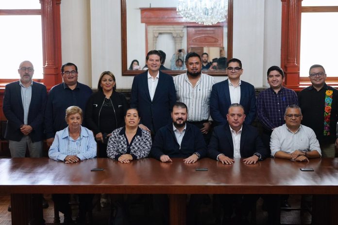 Raúl Zepeda consolida diálogo plural con alcaldes del PAN Raúl Zepeda consolida diálogo plural con alcaldes del PAN