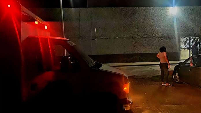 Ataque armado en Los Cuiniques deja una mujer sin vida y un hombre lesionado en Apatzingán Ataque armado en Los Cuiniques deja una mujer sin vida y un hombre lesionado en Apatzingán