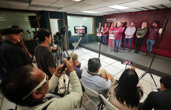 Participación de Reginaldo Sandoval en 2027 deberá medirse en encuestas: Morena Participación de Reginaldo Sandoval en 2027 deberá medirse en encuestas: Morena