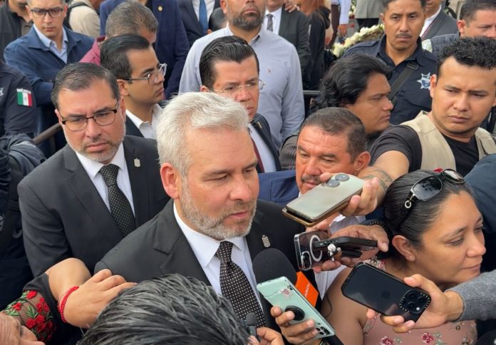 Hay condiciones de seguridad para festejos patrios en Michoacán: Gobernador