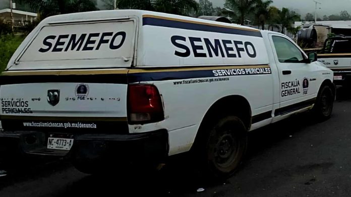 Hallan cadáver torturado a un costado de la carretera Uruapan – Lombardía