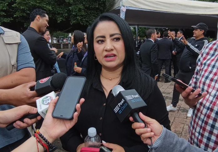 Gladyz Butanda pide no politizar el Teleférico que se construye en Uruapan