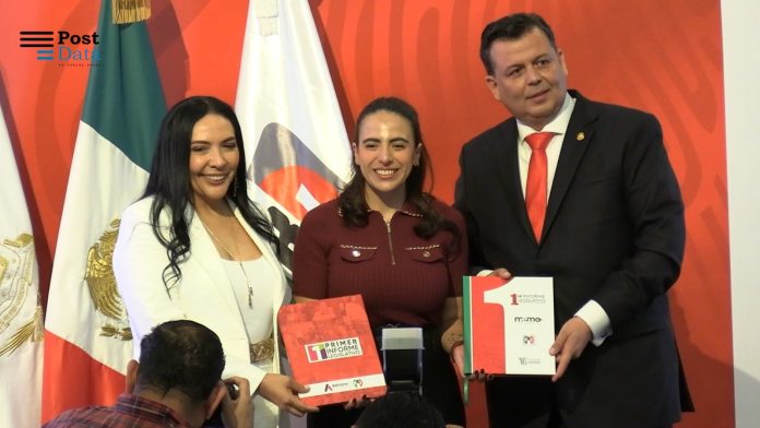 Al presentar su primer informe legislativo, la diputada Adriana Campos Huirache y el diputado Guillermo Valencia Reyes, coincidieron en que el priismo se mantiene como la única oposición firme y congruente, frente a los excesos y fracasos de una transformación, que ha generado más problemas que soluciones. Al presentar su primer informe legislativo, la diputada Adriana Campos Huirache y el diputado Guillermo Valencia Reyes, coincidieron en que el priismo se mantiene como la única oposición firme y congruente, frente a los excesos y fracasos de una transformación, que ha generado más problemas que soluciones.