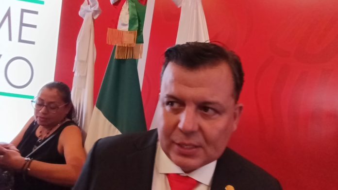 “Dejan solo a Carlos Manzo para manchar su gobierno”: Guillermo Valencia “Dejan solo a Carlos Manzo para manchar su gobierno”: Guillermo Valencia