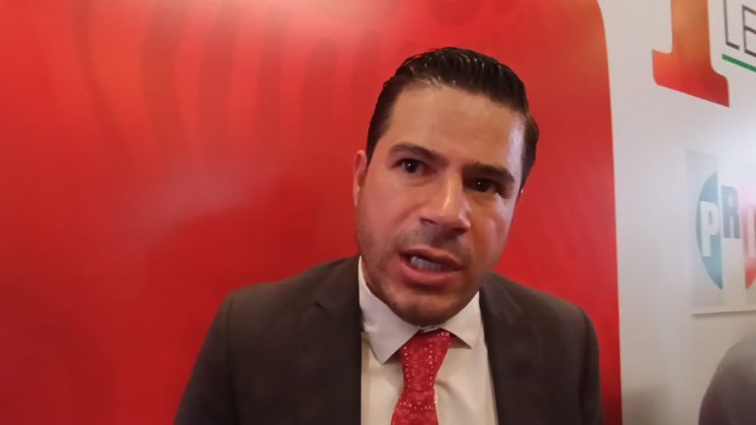 Alcaldes priistas denuncian trato político desigual y recortes presupuestales críticos