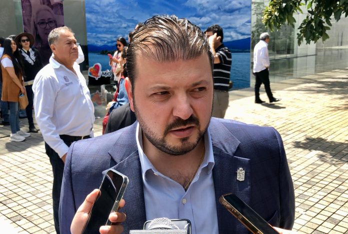 Por disputas entre delincuentes, ataque con drones contra avionetas y quema de vehículos: SEGOB Por disputas entre delincuentes, ataque con drones contra avionetas y quema de vehículos: SEGOB