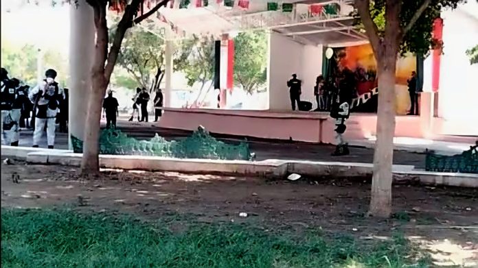 Joven motociclista resulta herido de gravedad en ataque armado en La Ruana Joven motociclista resulta herido de gravedad en ataque armado en La Ruana