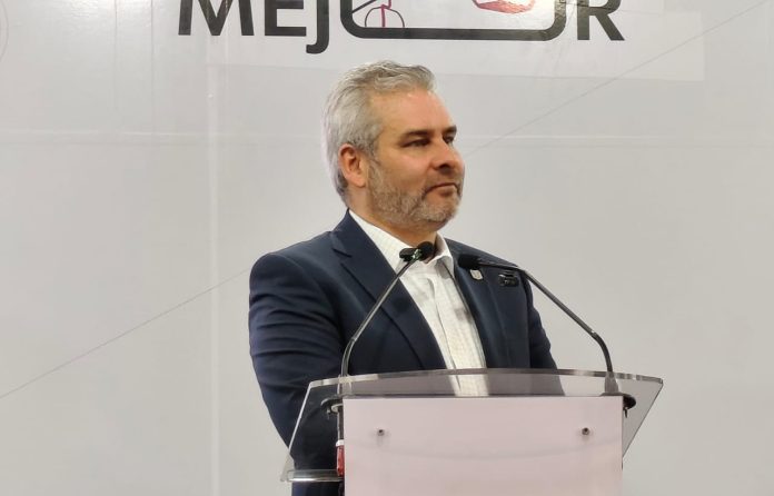 Algunos alcaldes “quieren pasarse de listos”: Gobernador informa que amonestó al edil de Coahuayana Algunos alcaldes “quieren pasarse de listos”: Gobernador informa que amonestó al edil de Coahuayana