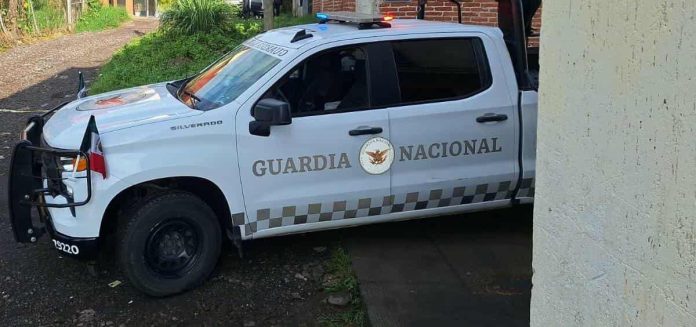 Reportan enfrentamiento entre criminales y personal de la FGE en la región de Zinapécuaro