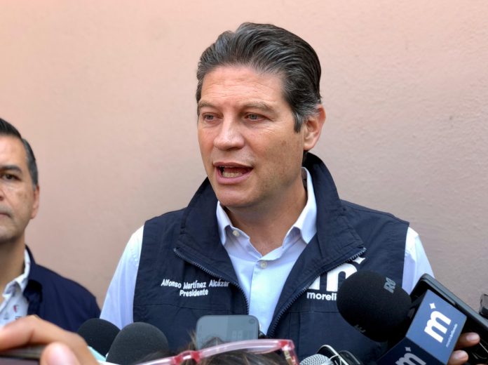 Alcalde de Morelia exige evitar recortes a recursos municipales en el Senado Alcalde de Morelia exige evitar recortes a recursos municipales en el Senado