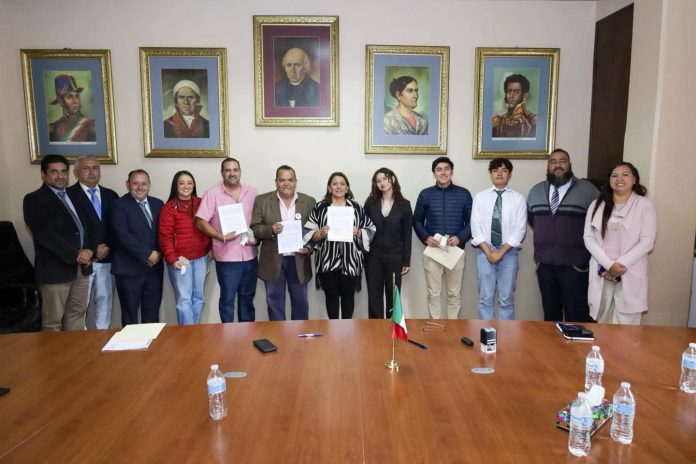 Firma Ayuntamiento de Quiroga y CBTis 094 de Pátzcuaro convenio para fortalecer la formación profesional de jóvenes estudiantes