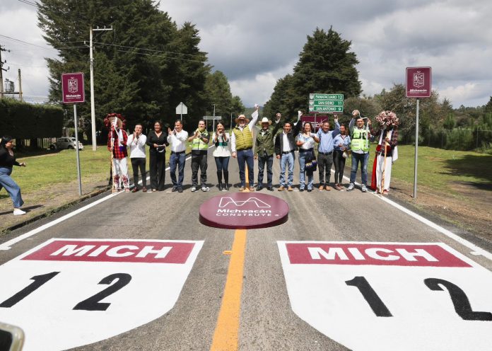 Inaugura Bedolla rehabilitación carretera para comunidades con autogobierno en la Meseta Purépecha Inaugura Bedolla rehabilitación carretera para comunidades con autogobierno en la Meseta Purépecha