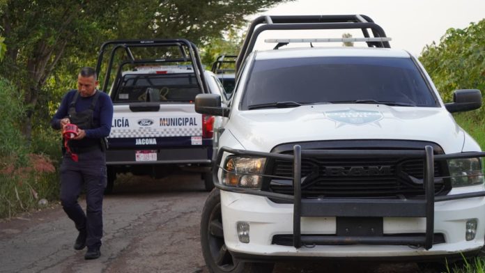 Localizan a hombre asesinado en terracería de Jacona Localizan a hombre asesinado en terracería de Jacona