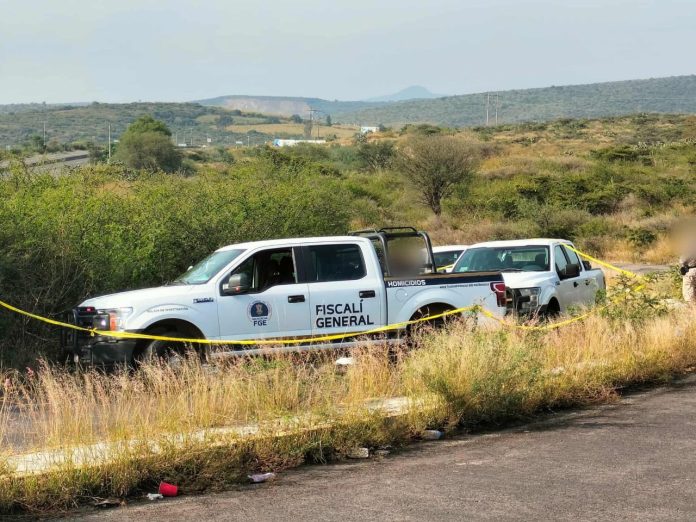 Localizan a sujeto asesinado y embolsado cerca de la TAD de Pemex en Tarímbaro