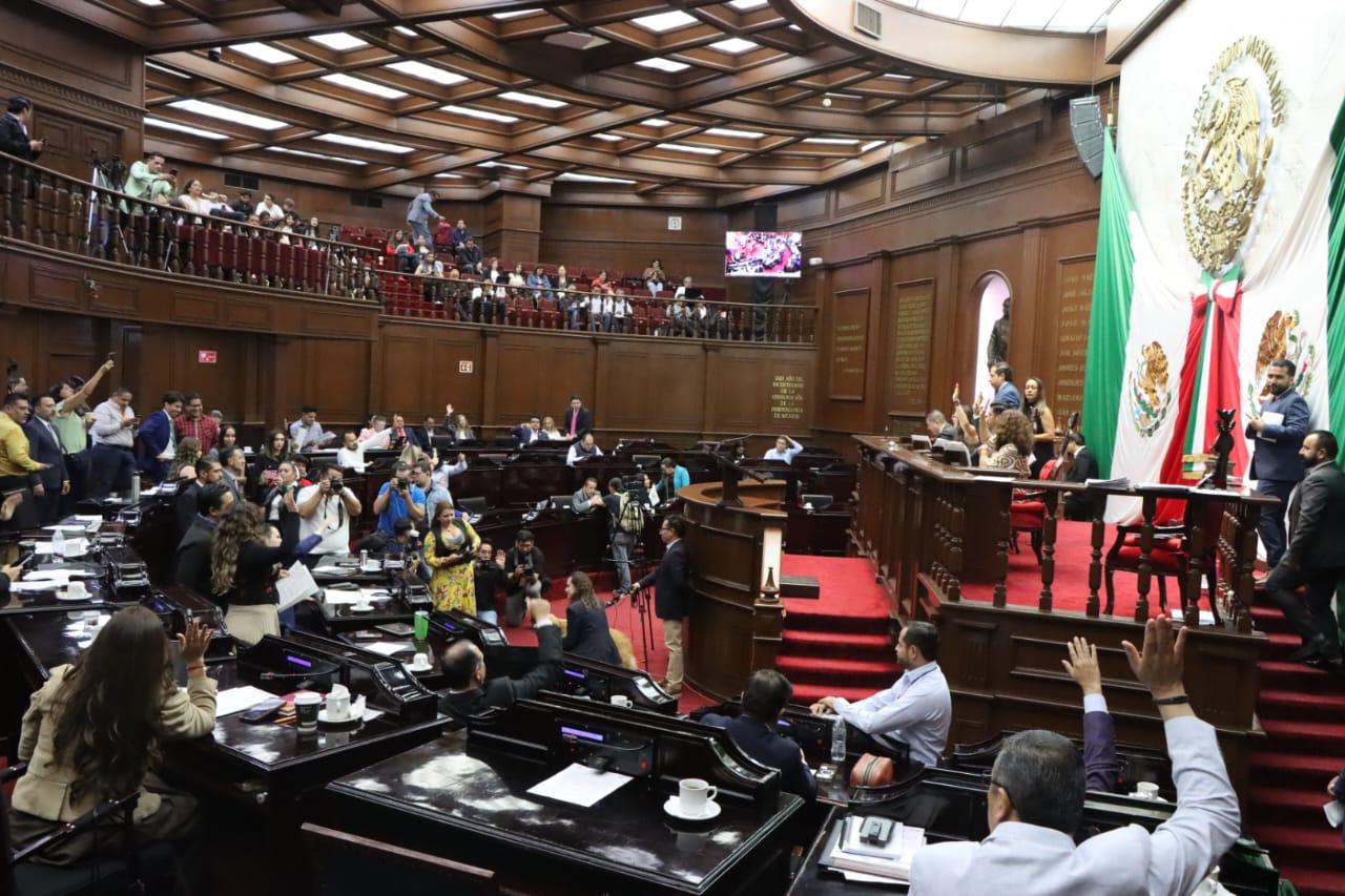 Legisladores hacen un llamado para evitar pagos indebidos de consumidores en establecimientos Legisladores hacen un llamado para evitar pagos indebidos de consumidores en establecimientos