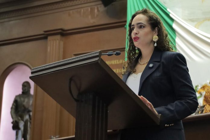 Presenta Sandra Arreola iniciativa para sancionar el robo a cuentahabientes en Michoacán