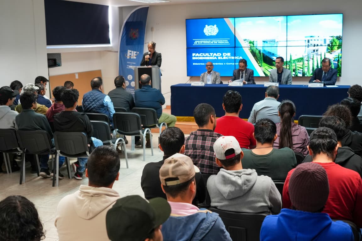 Histórico, totalidad de programas de licenciatura de la FIE de la UMSNH buscan su reacreditación internacional Histórico, totalidad de programas de licenciatura de la FIE de la UMSNH buscan su reacreditación internacional