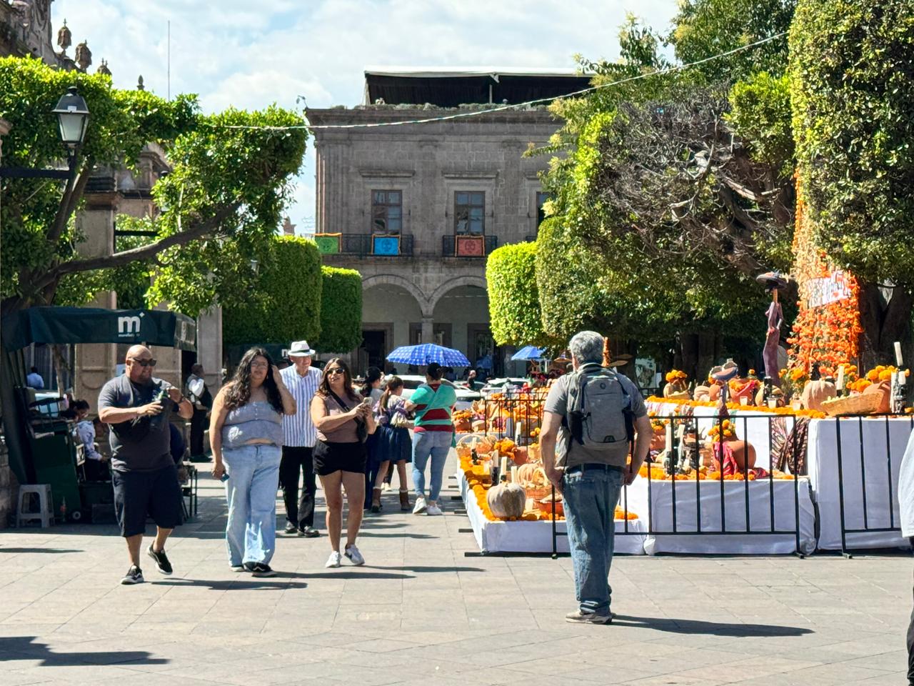 Morelia lista para recibir a miles de visitantes y turistas para la conmemoración de Muertos Morelia lista para recibir a miles de visitantes y turistas para la conmemoración de Muertos