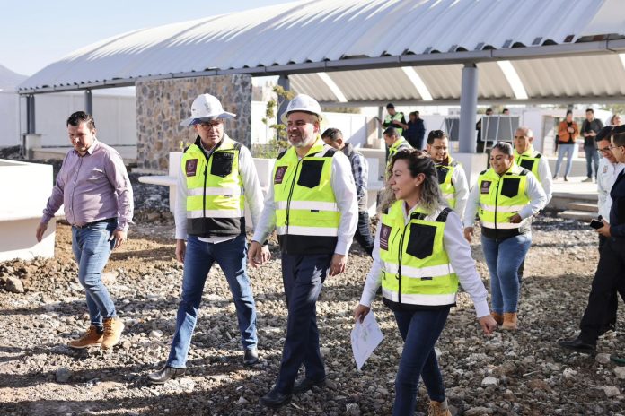 Supervisa Bedolla avance de obras en Villas del Pedregal; se invierten 100 mdp