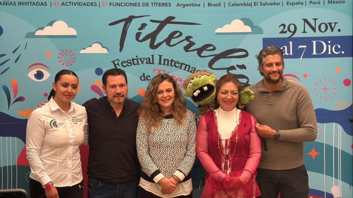 Durante una semana, títeres a las calles en Morelia Durante una semana, títeres a las calles en Morelia