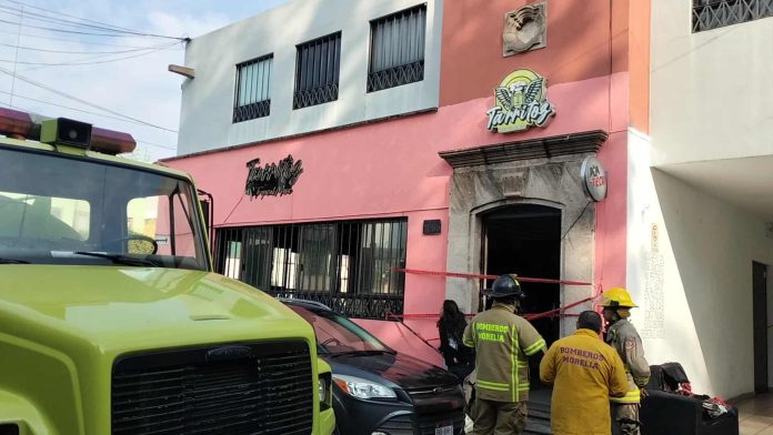 Se registra incendio en un a cervecería de la colonia Cuauhtémoc, en Morelia