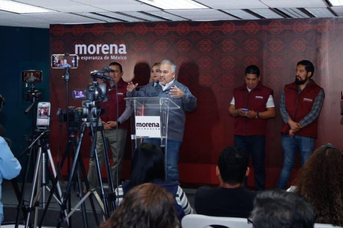 Jesús Mora defiende marcha del 6 de diciembre; acusa simulación en la del 15N