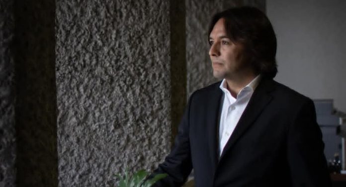 Sergio Adem Argueta muere tras caer de lo alto de su casa en Morelia