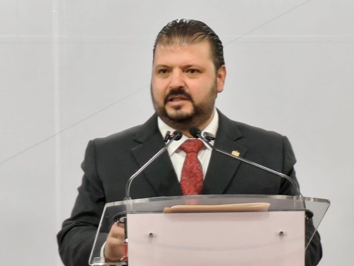 Canjean 32 granadas y 22 armas en Morelia y Zamora