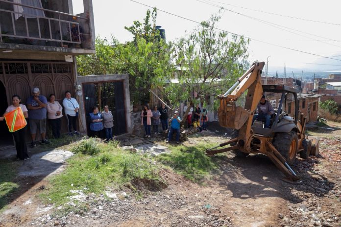 Alma Mireya González impulsa la rehabilitación de la calle Agustín Melgar como parte del programa #GobiernoDe10