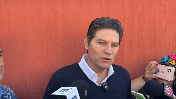 Alfonso Martínez no rechaza un eventual apoyo del PRI de cara al 2027