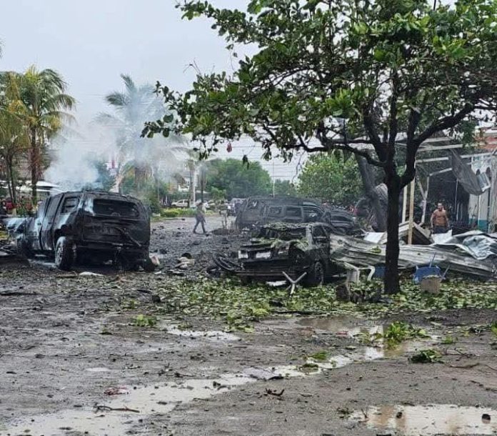 No hay civiles fallecidos por el estallido de un coche bomba en Coahuayana: Gobernador No hay civiles fallecidos por el estallido de un coche bomba en Coahuayana: Gobernador