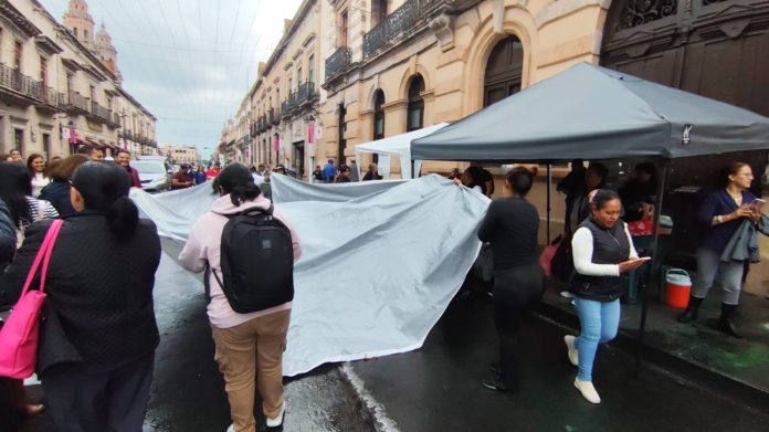 Sindicatos de Salud levantan bloqueos frente al Congreso y Secretaría de Finanzas