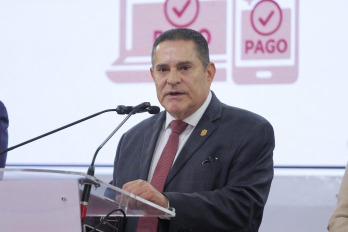 Descontará Gobierno de Michoacán 10% al refrendo vehicular si paga en enero Descontará Gobierno de Michoacán 10% al refrendo vehicular si paga en enero