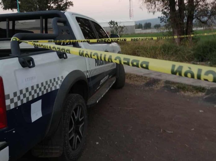 Hallan a sujeto descuartizado y embolsado en la región de Cuitzeo