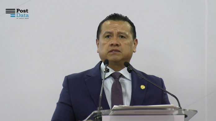 El Fiscal Carlos Torres Piña explicó que, explicó que todo parece indicar que efectivamente se trataba de Marvin Sepúlveda Arellano, conocido como “El Mini Botox”, pero aclaró que no fue posible recuperar el cuerpo para realizar la necropsia que marca la ley y constatar la identidad. El Fiscal Carlos Torres Piña explicó que, explicó que todo parece indicar que efectivamente se trataba de Marvin Sepúlveda Arellano, conocido como “El Mini Botox”, pero aclaró que no fue posible recuperar el cuerpo para realizar la necropsia que marca la ley y constatar la identidad.