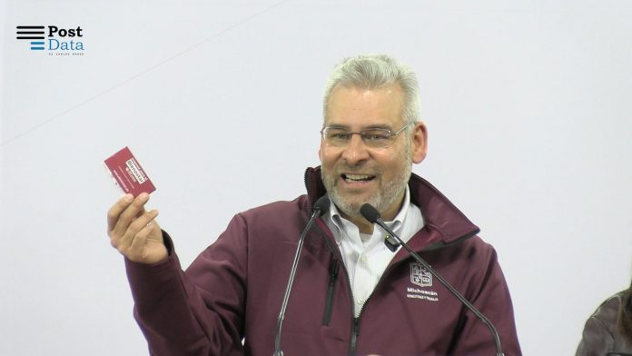 Pagará gobierno de Michoacán 360 mdp para garantizar internet individual a 237 mil estudiantes