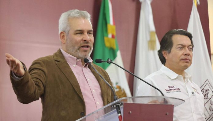 Benjamín Franklin (1706 – 1790) Político y científico estadounidense.