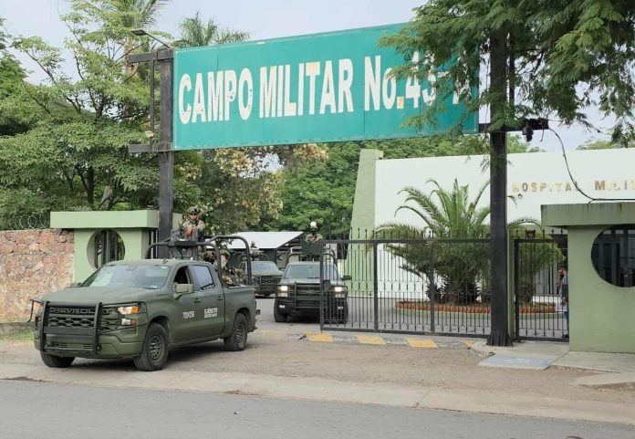 militares apatzingán