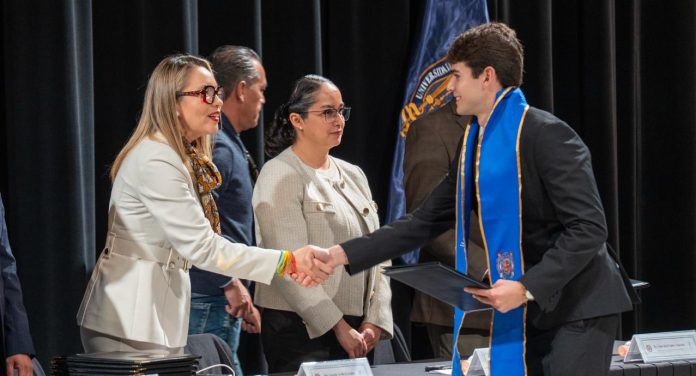 UMSNH es una institución de gran calado por su calidad educativa, afirma Yarabí Ávila