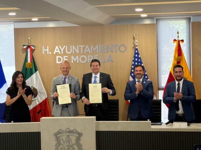 Morelia y Sacramento consolidan hermanamiento en apoyo a migrantes en EEUU