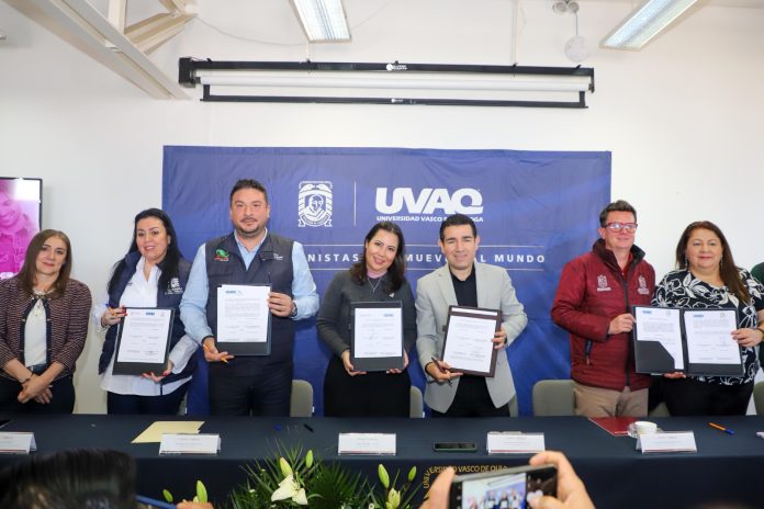 Instituciones públicas y privadas consolidan alianza por la educación en la UVAQ