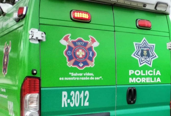 Hombre es atacado con arma de fuego al poniente de Morelia