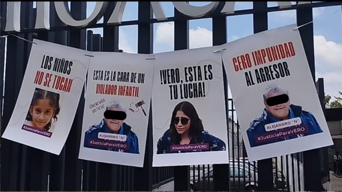 Solicita FGE 95 años de prisión para el periodista Alejandro N, por violación y abusos deshonestos Morelia, Mich. Este miércoles inició la fase oral de la etapa intermedia en la causa penal donde el periodista Alejandro “N” fue acusado formalmente por la Fiscalía General del Estado (FGE) por cuatro hechos de violación y uno por abusos deshonestos, cometidos en contra de una menor de edad. Al inicio de la audiencia programada en la Sala de Oralidad número 1 en los Juzgados del Centro Penitenciario “Lic. David Franco Rodríguez”, mejor conocido como Mil Cumbres, se debatió la solicitud de la defensa del ahora acusado, quien bajo el amparo de la Ley Olimpia, pretendía las audiencias subsecuentes se realizaran de manera privada. La defensa del acusado quiso diferir por cuarta ocasión la audiencia intermedia, pero al no fundamentar adecuadamente su petición y tras habérsele terminado las oportunidades jurídicas para hacerlo, la juez de control dio inicio a la etapa intermedia. Una vez realizado el debate de las partes, la Fiscalía General del Estado, la defensa, la asesoría jurídica victimal y la víctima, se argumentó que no había necesidad de que las audiencias se llevaran a cabo por la vía privada, restringiendo el Principio de Publicidad que rige el Sistema Penal Acusatorio. Entonces, Alejandro “N” escuchó del Ministerio Público la acusación de cinco hechos, la formulación de la solicitud de 95 años de prisión y de la reparación del daño que será ampliada por la asesoría jurídica victimal, conforme a los medios de prueba recabados. Tras hora y media de haberse iniciado la audiencia, la Juez de Control citó a las partes el día miércoles 25 de febrero del presente año, para dar continuidad a la misma, de manera abierta, en punto de las 13:30 horas, en la Sala 8 del mismo centro. El asesor jurídico de la víctima, Salvador Ceja señaló que al no haber cumplido la defensa del acusado con lo que establece el artículo 340 del Código Nacional de Procedimientos Penales, de contestar la acusación que previamente le había hecho la Fiscalía, probablemente en la siguiente audiencia no habrá debate de medios de prueba que presenten, por no haber contestado en tiempo y forma. Durante la audiencia programada para fin de mes, se espera una jornada complicada para las partes, debido a que se debatirán los medios de prueba y se defenderán por parte de la Fiscalía General del Estado y del Asesor Jurídico Victimal a fin de poder llegar a juicio con pruebas sólidas para demostrar la plena responsabilidad de Alejandro “N”.