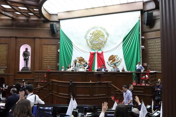Gobierno de Michoacán no podrá contratar deuda que exceda una administración