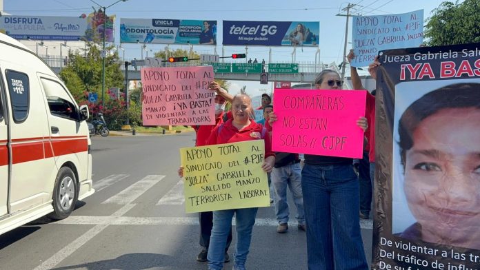 Trabajadores del Poder Judicial Federal acusaron a jueza de hostigamiento laboral