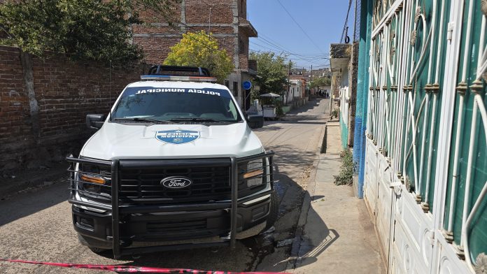 Lavacoches es asesinado a tiros en Jacona