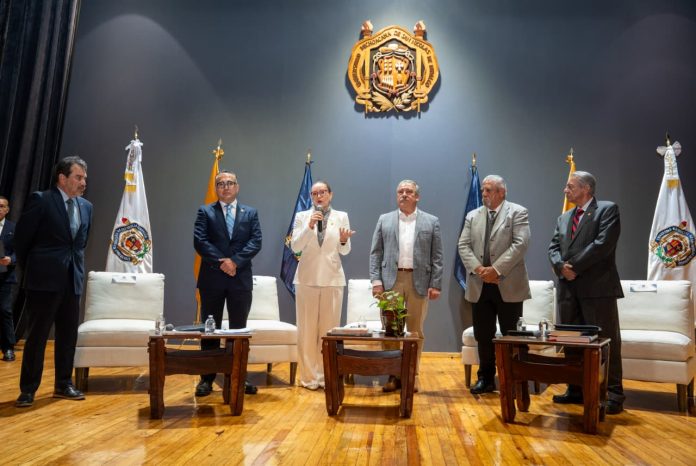 Coinciden expertos en que se debe fortalecer la autonomía financiera de la Universidad Michoacana