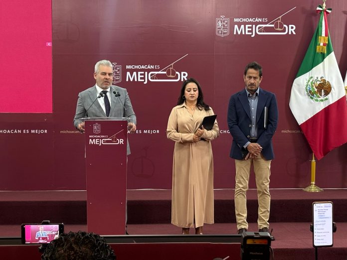 Refrescos y agua azufrosa causan enfermedades renales en el oriente de Michoacán: Ramírez Bedolla