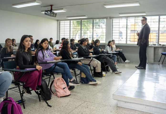 UMSNH, lista para pagar retroactivo de aumento salarial y prestaciones a docentes